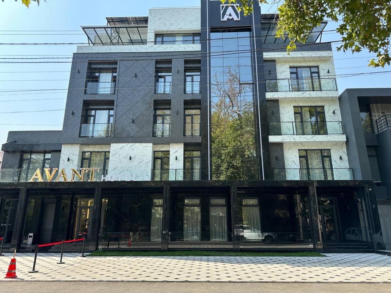 Avant Express Hotel Pool&Spa طشقند المظهر الخارجي الصورة