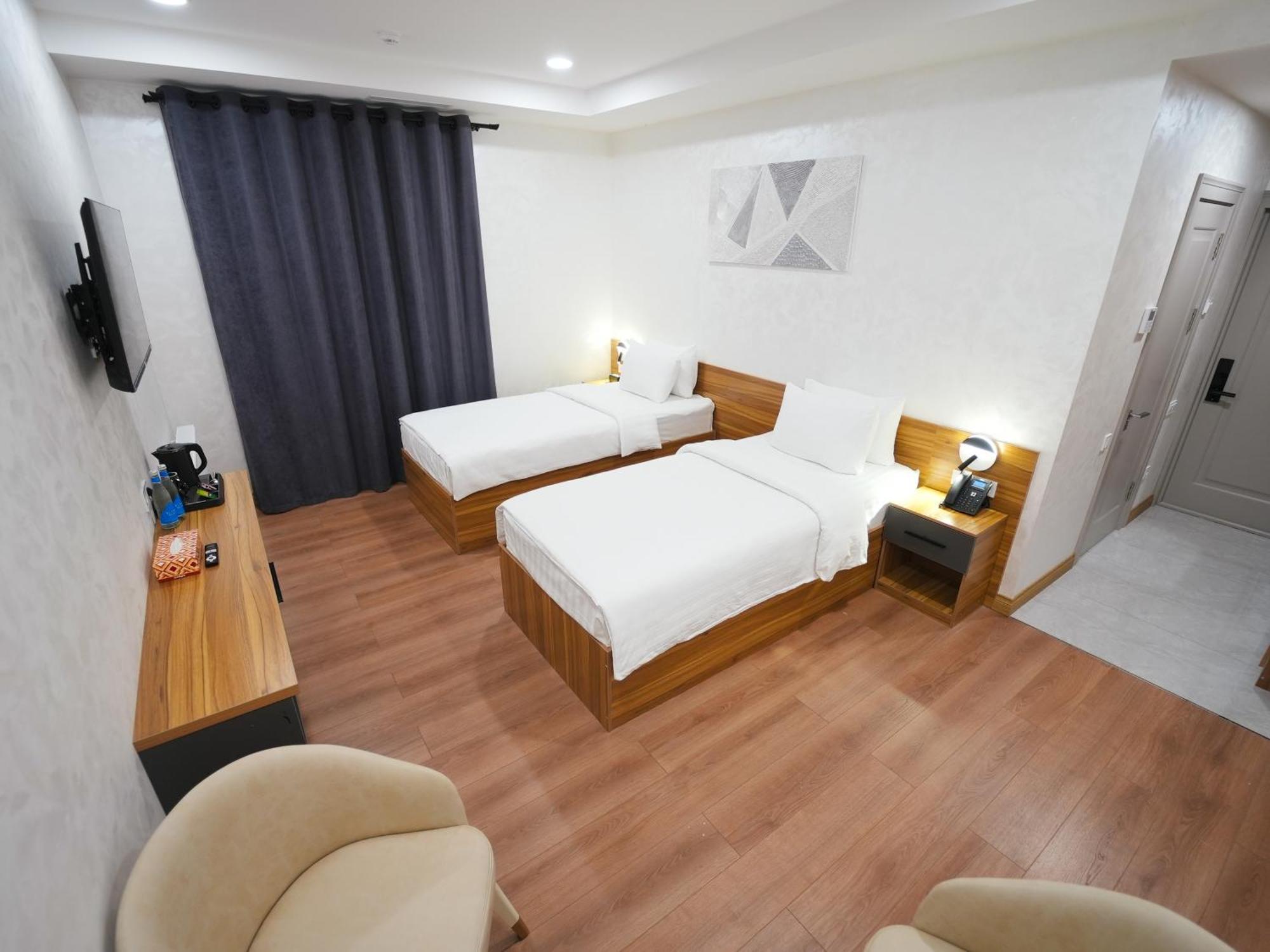 Avant Express Hotel Pool&Spa طشقند المظهر الخارجي الصورة